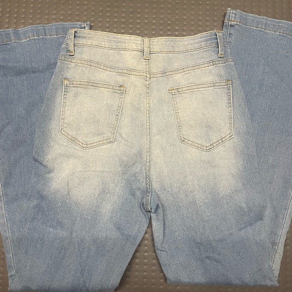 Pants - Picture 2 of 3